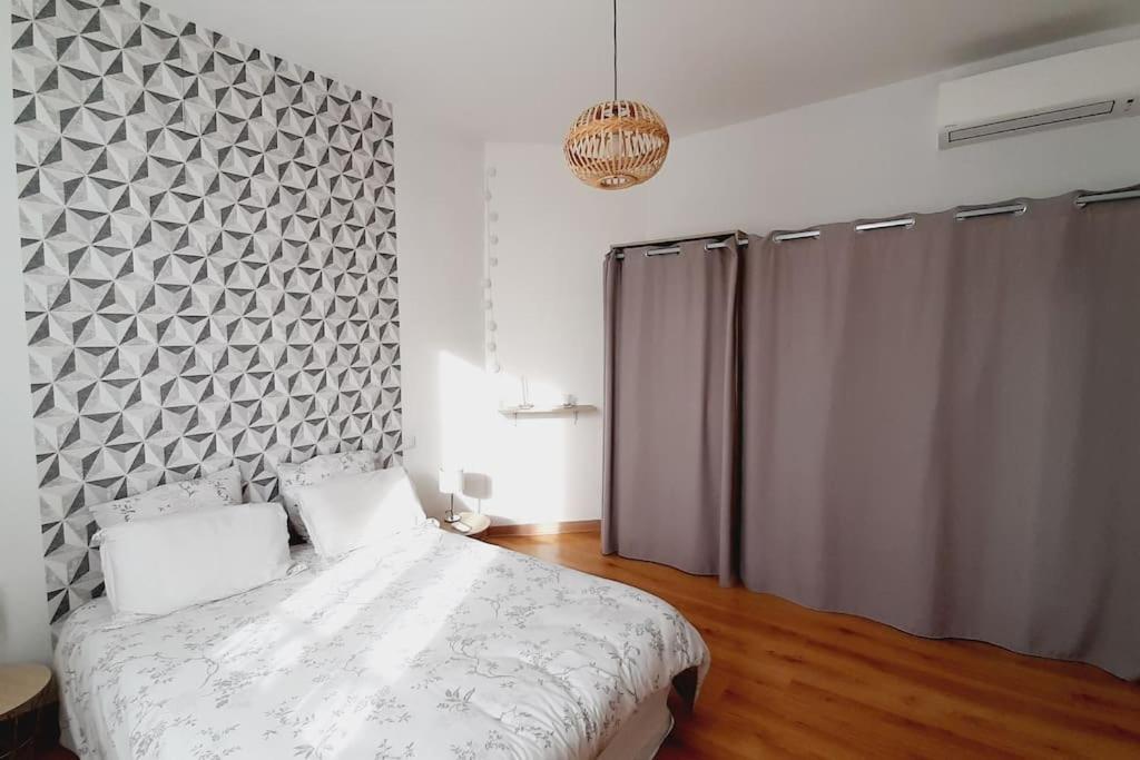 Maison Maloya 2 Chambres Avec Jardin Cavaillon Luaran gambar